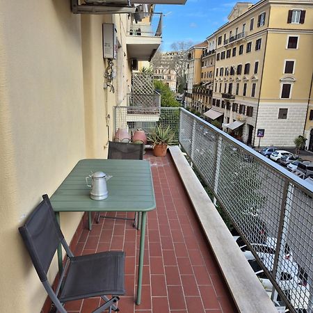 Vatican Kalasa Suite & Deluxe โรม ภายนอก รูปภาพ