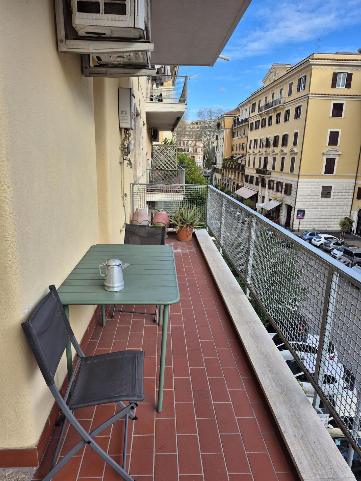 Vatican Kalasa Suite & Deluxe โรม ภายนอก รูปภาพ