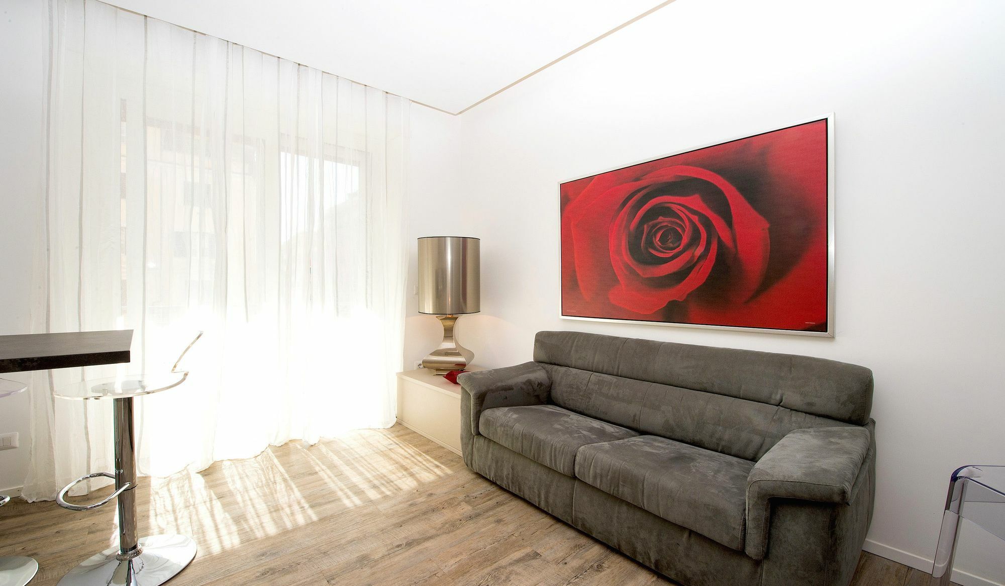 Vatican Kalasa Suite & Deluxe โรม ภายนอก รูปภาพ